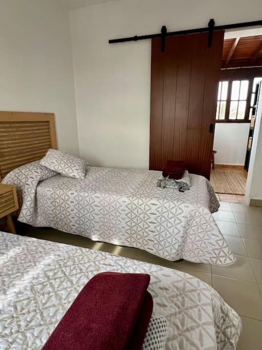 Villa Atienza 99 Плая Бланка Екстериор снимка